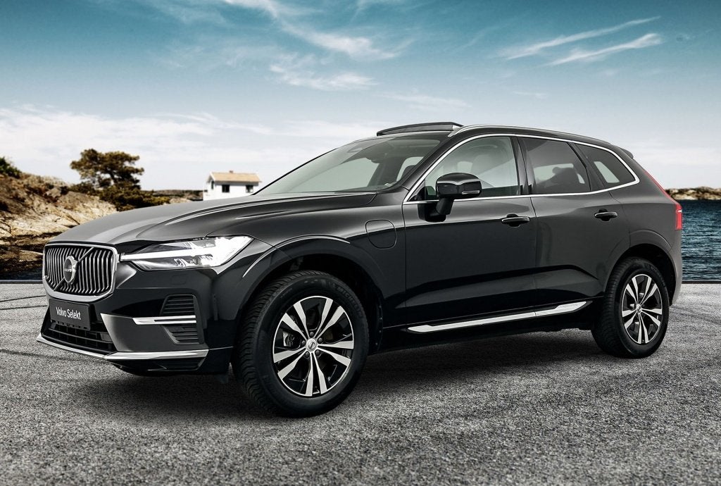 Volvo XC60 T6 398PK Recharge Ultra Bright| Trekhaak| Pano| A, Auto's, Automaat, Dealer onderhouden, Gebruikt, Zwart