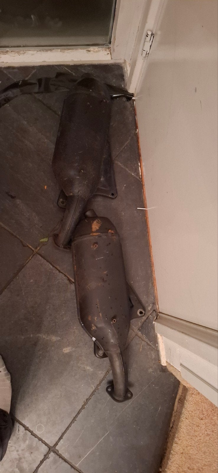 2x pot uitlaat kan met bocht, Ophalen of Verzenden