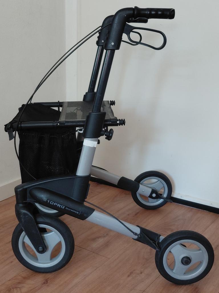 Rollator Topro Olympos S + Boodschappen netje ( 8 kg ), Ophalen, Opvouwbaar, Zo goed als nieuw