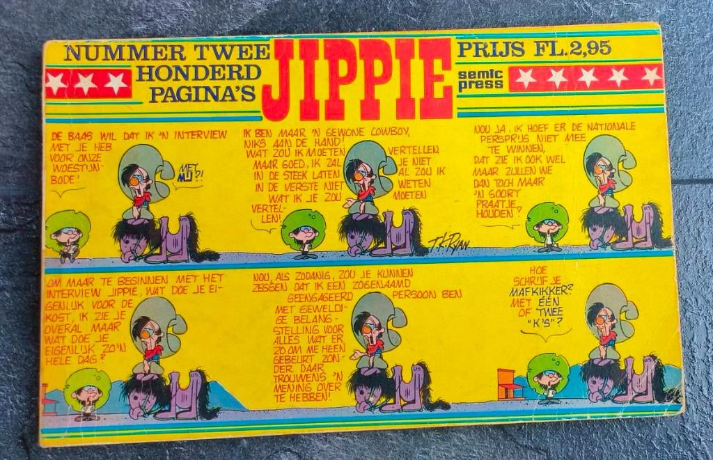 Jippie strip nr.2, Boeken, Stripboeken, Gelezen, Eén stripboek, Ophalen of Verzenden, Semic Press