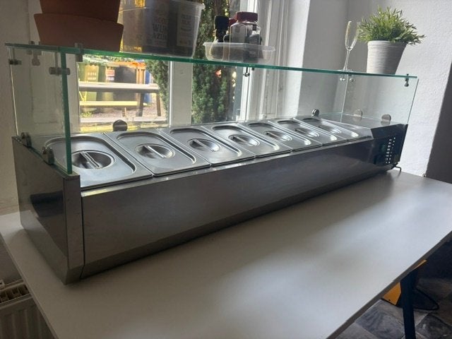 Polar gekoelde opzetkoelvitrine / saladebar, Ophalen, Nieuw zonder verpakking, Koelen en Vriezen