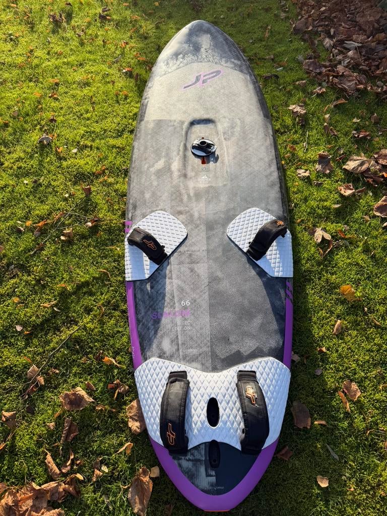 JP Slalom S-TEC 66, Watersport en Boten, Windsurfen, 250 tot 300 cm, Nieuw, Ophalen of Verzenden, Met vin(nen)
