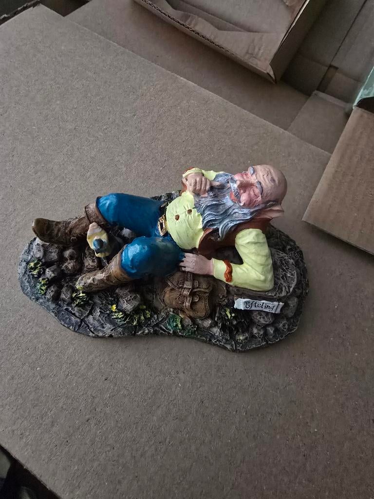 Efteling beeldje van de reus met klein duimpje kleinduimpje, Ophalen of Verzenden, Zo goed als nieuw