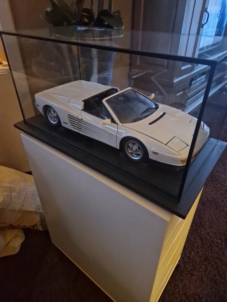 Ferrari testarossa spider pocher 1:8 nieuwstaat met sleutels, Ophalen, Zo goed als nieuw, Auto