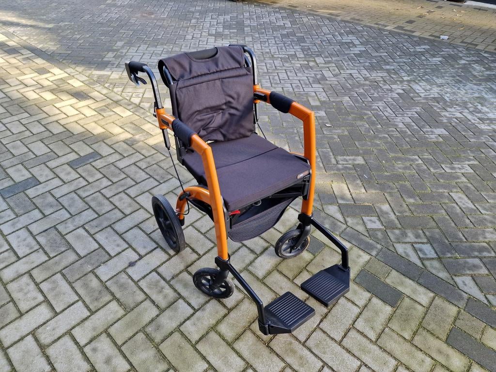 Rollz Motion 2-in-1 Rollator & Rolstoel, Ophalen, Inklapbaar, Zo goed als nieuw, Duwrolstoel