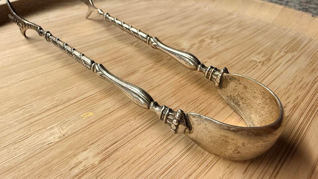 Antieke Zilveren Suikertang - Klontjestang Schoonhoven 1962, Antiek en Kunst, Antiek | Goud en Zilver, Ophalen of Verzenden, Zilver