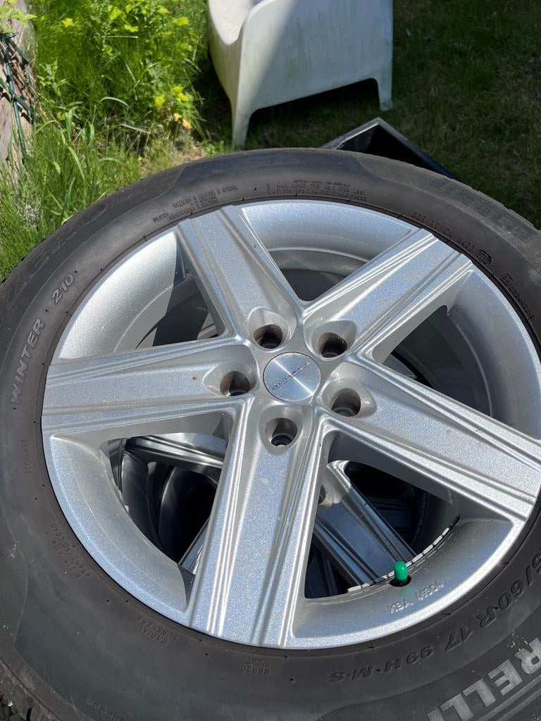 Set winterbanden met lichtmetaal velgen, Auto-onderdelen, Banden en Velgen, Ophalen, Velg(en), 17 inch, Winterbanden
