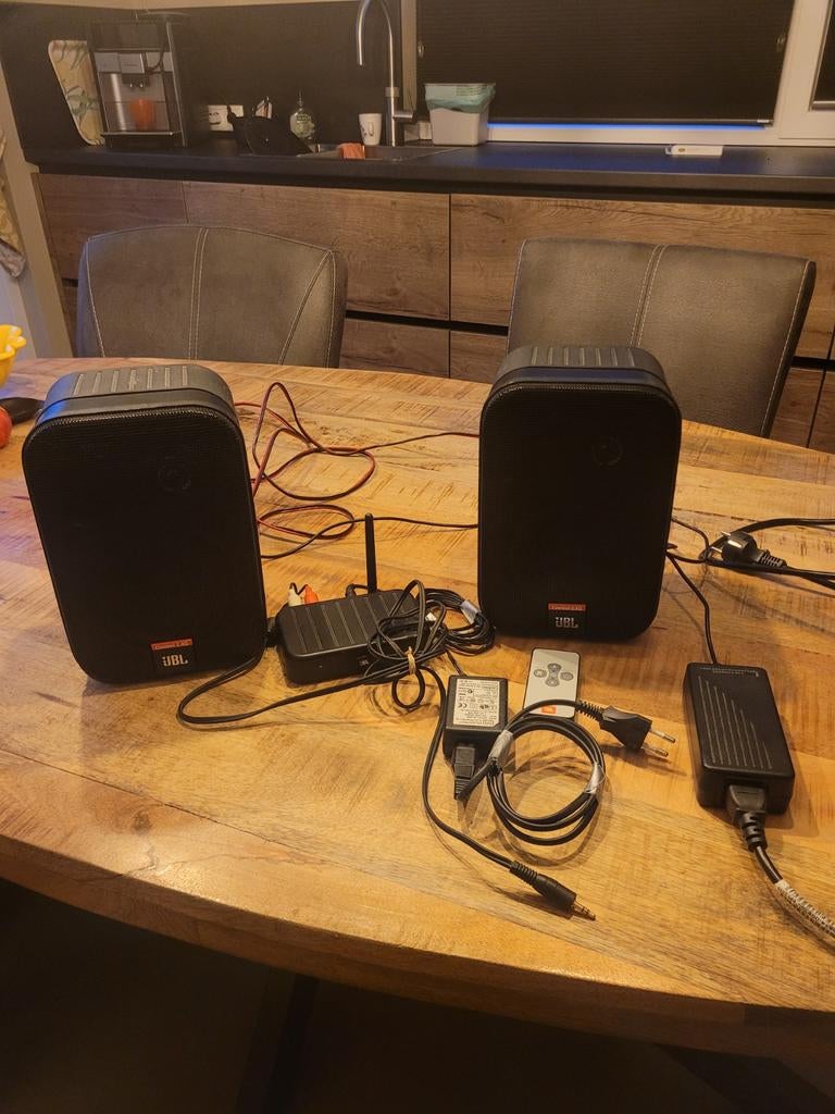 JBL Control 2.4G Speakers - Nette Staat, Ophalen, Gebruikt, Front, Rear of Stereo speakers, JBL