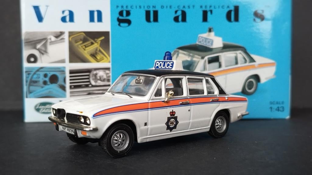 Triumph Dolomite Sprint police West Yorkshire Vanguards Pol, Hobby en Vrije tijd, Modelauto's | 1:43, Auto, Nieuw, Info@corgiclassics.co.uk