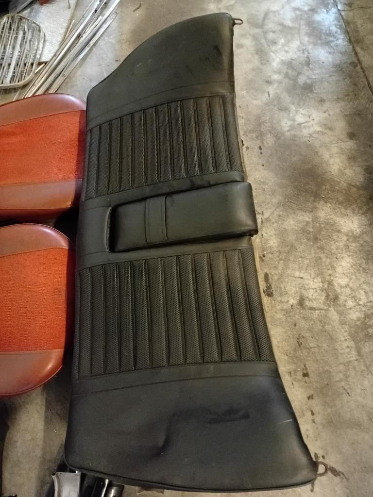 Rugleuning achterbank Volvo Amazon - Zwart., Auto-onderdelen, Interieur en Bekleding, Ophalen, Gebruikt, Volvo