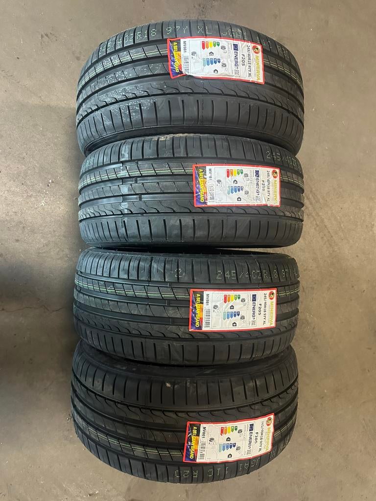 225 45 19 235 45 19 235 50 19 235 55 19 245 45 19 245 50 19, Auto-onderdelen, Banden en Velgen, Velg(en), Zomerbanden, 19 inch