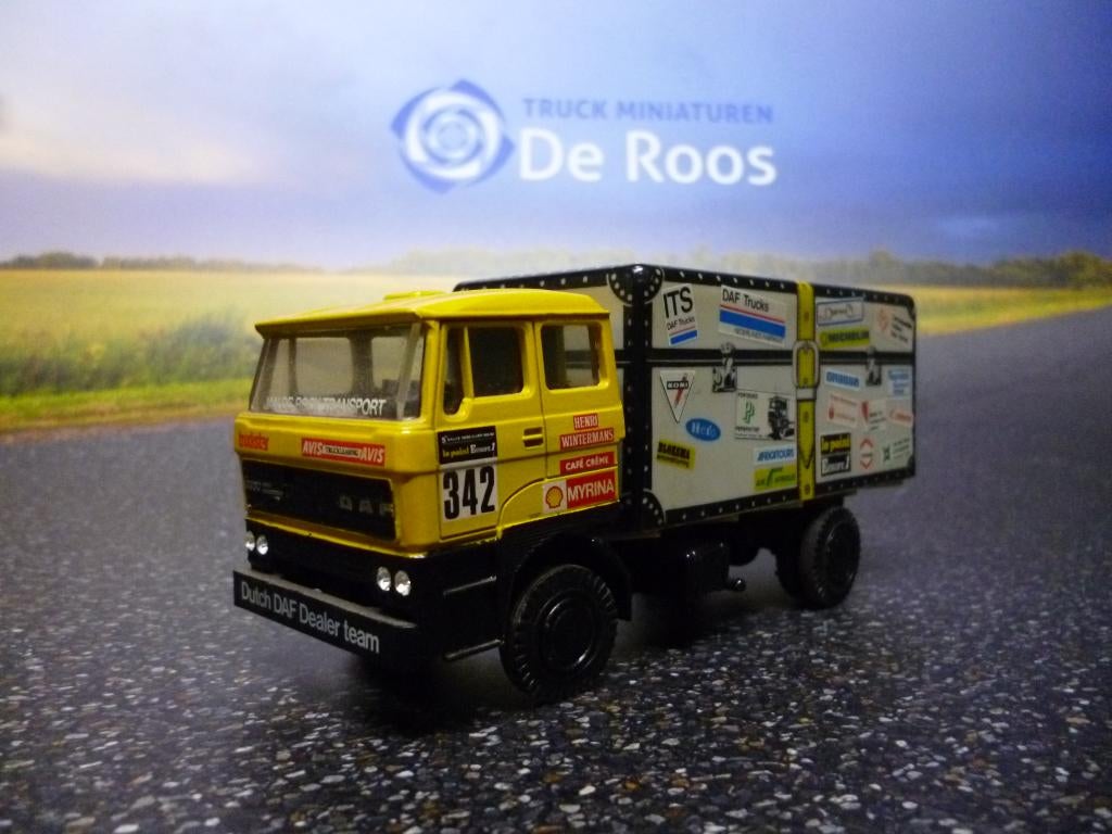 DAF 3300 Dakar Dutch dealer Team De Rooy, Hobby en Vrije tijd, Modelauto's | 1:50, Ophalen of Verzenden, Zo goed als nieuw, Bus of Vrachtwagen
