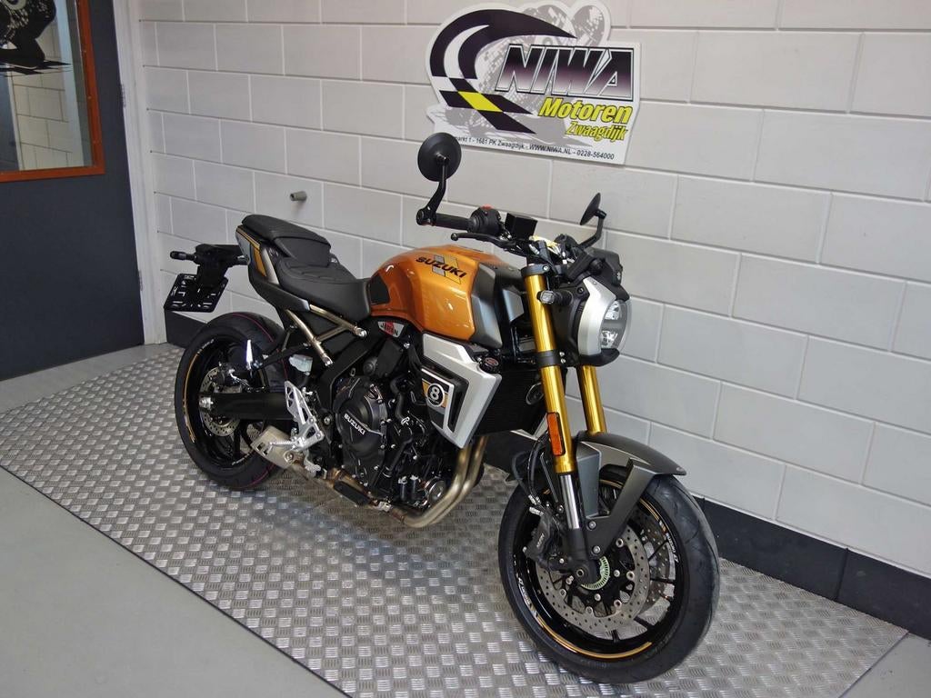 SUZUKI GSX-8T, Bedrijf, Onbekend, Overig, Onbekend