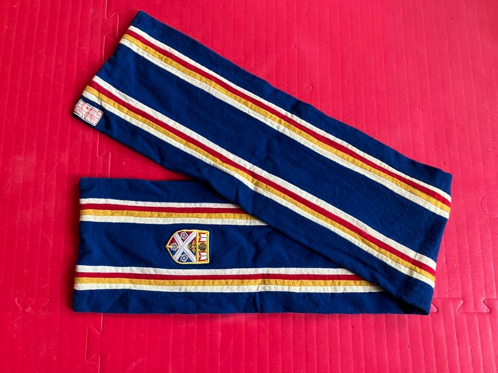 Vintage wollen sjaal, Kleding | Dames, Ophalen of Verzenden, Gedragen, Maat 46/48 (XL) of groter, Sjaal