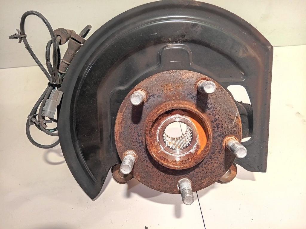 Wielnaaf links voor Nissan Juke, Auto-onderdelen, Onderdelen@venauto.nl, Van der Ven Autorecycling B.V., Gebruikt, Ettenseweg 76, 4706 PB Roosendaal, The Netherlands
