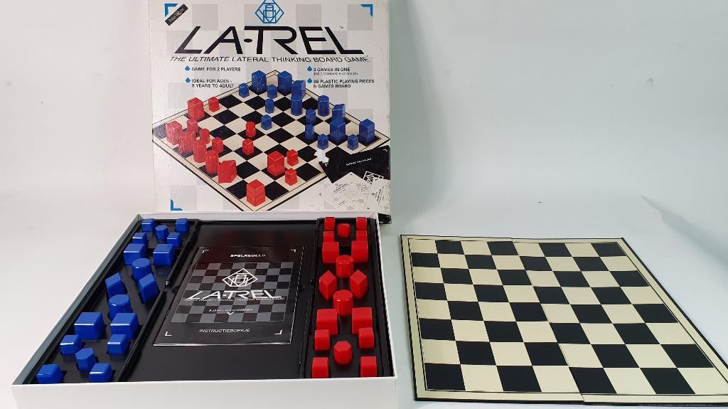 Latrel, La Trel, strategisch denkspel. Millenium 1995. 8C6, Hobby en Vrije tijd, Gezelschapsspellen | Bordspellen, Tweedehands verkoop