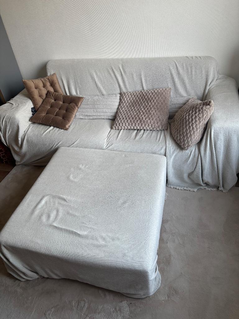 Bank + hocker GRATIS, Huis en Inrichting, Banken | Bankstellen, Gebruikt, Rechte bank, Driepersoons, 200 tot 250 cm, 75 tot 100 cm