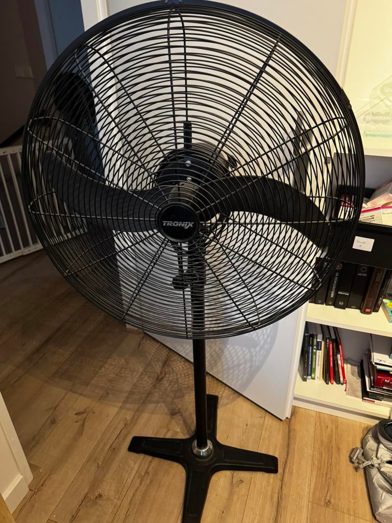 Tronix ventilator, Witgoed en Apparatuur, Ventilatoren, Ophalen, Zo goed als nieuw, Statiefventilator