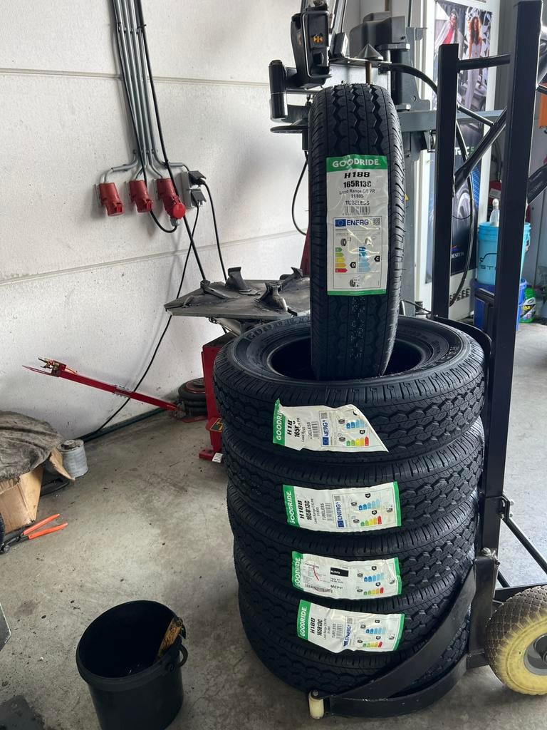 Aanhangerbanden Caravanbanden 165R13C - 185R14C - 195/70R15C, Overig, 13 inch, Jacob Lemairestraat 26, Nieuw