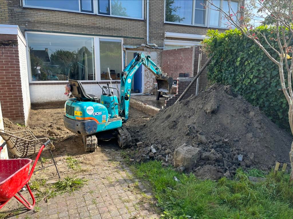Foto 16 van Minigraver met machinist