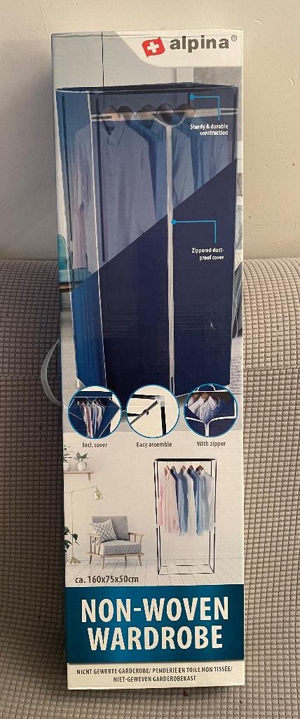 Gaderobekast “Alpina”, Huis en Inrichting, Kasten | Ladekasten, Overige materialen, Nieuw, Minder dan 100 cm, 25 tot 50 cm