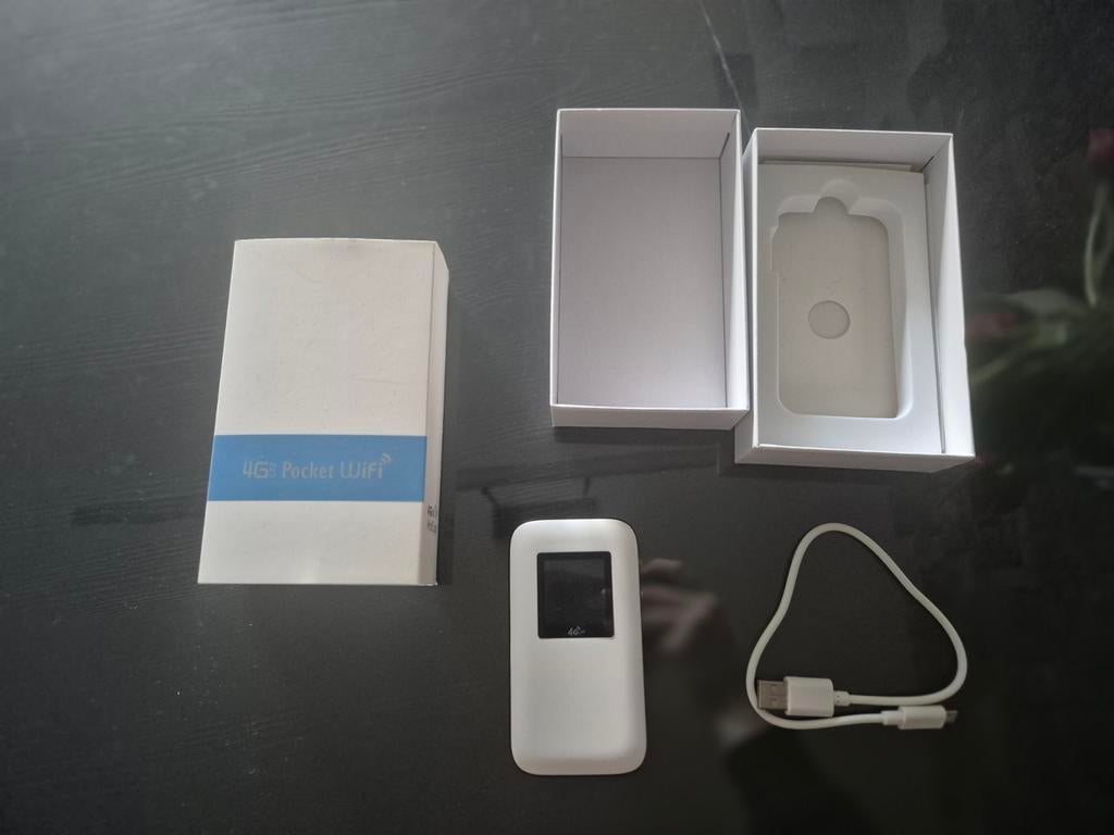4G LTE Pocket WiFi, Ophalen of Verzenden, Zo goed als nieuw, Overige typen