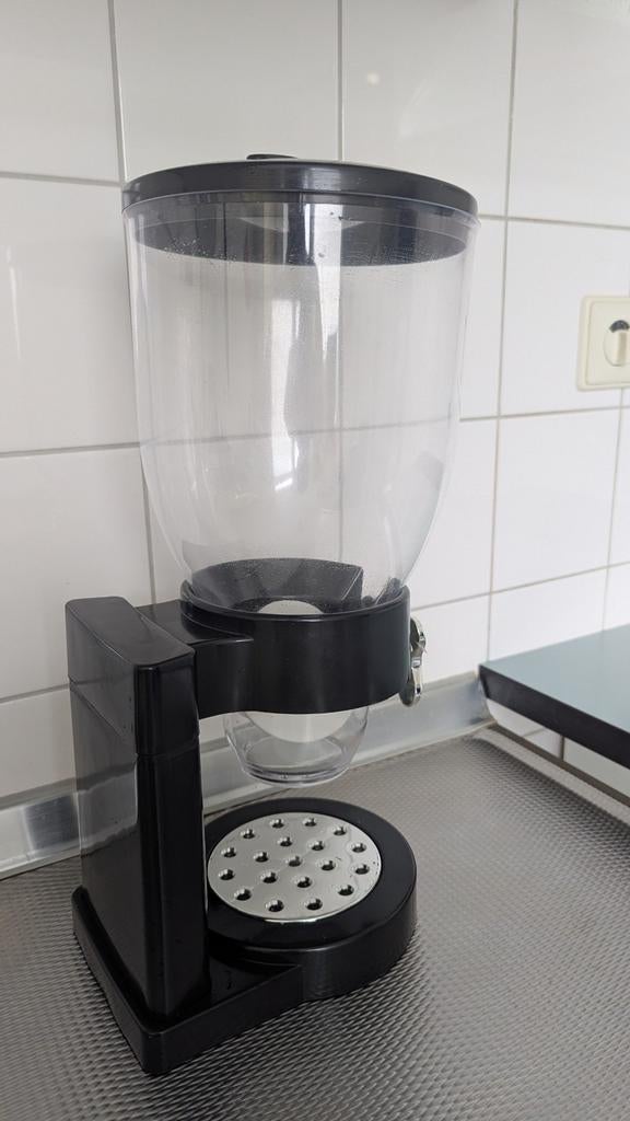 Cornflakes muesli dispenser. Weinig gebruikt., Ophalen, Zo goed als nieuw, Overige materialen, Overige stijlen