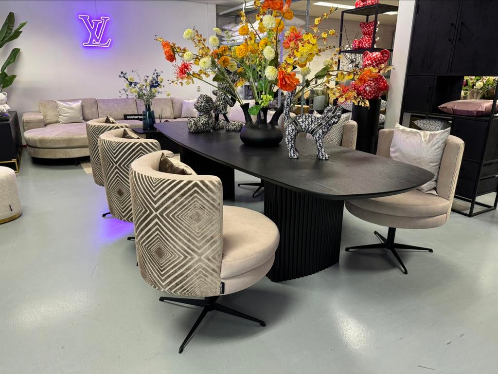 Luxe Velvet Draaibare Eetkamerstoel Shelly Custom NEW UNIEK, Overige kleuren, Info@oosterbaanwonen.nl, Venus 31 8448CE Heerenveen
