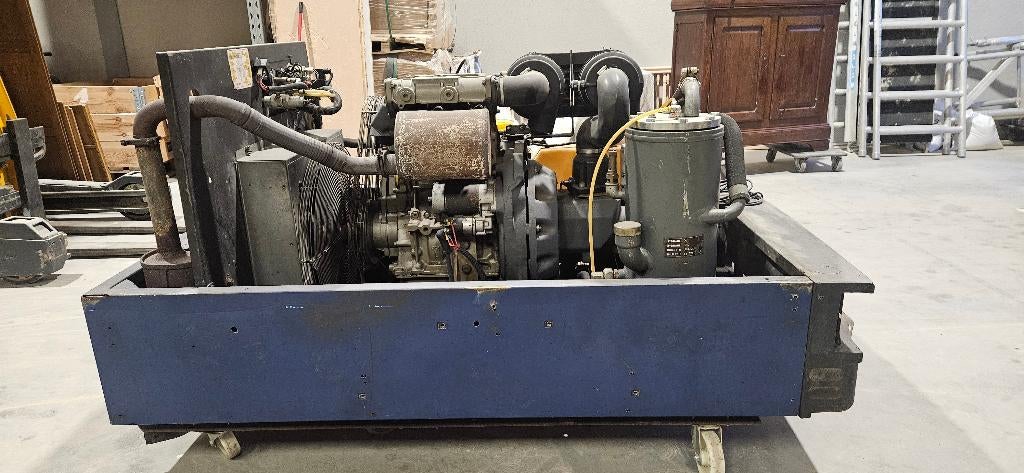 Dieselcompressor compair 3000l/min, 100 liter of meer, Ophalen, Minder dan 200 liter/min