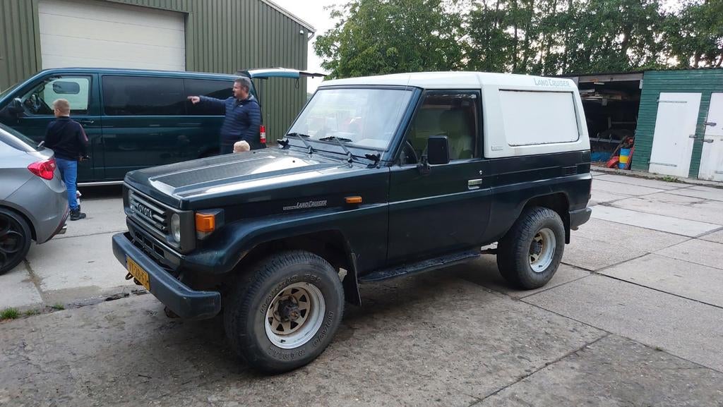 Toyota landcruiser 80 bj40 hzj73 bj42 bj45 gevraagd., Particulier, Te koop