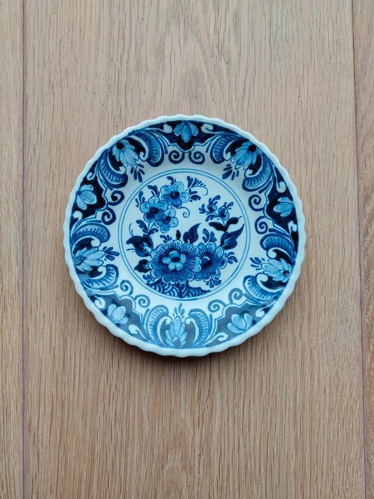 Delfts blauw bord - Oud Delft, Antiek en Kunst, Antiek | Keramiek en Aardewerk, Ophalen of Verzenden