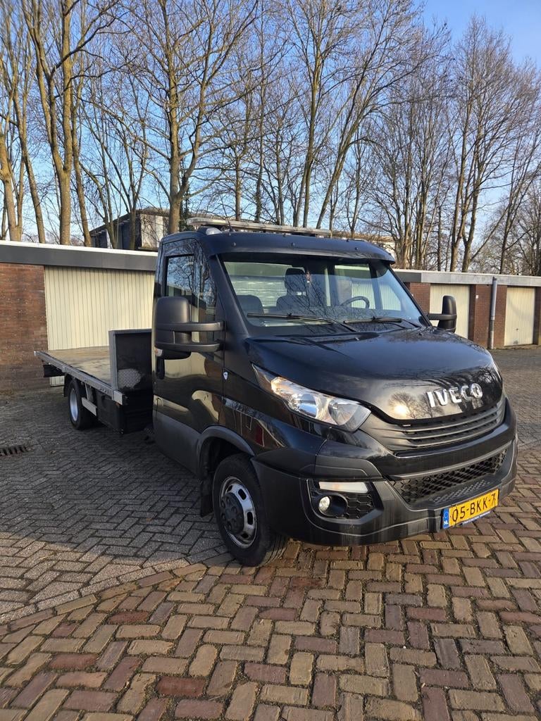 Iveco 50 18 3.0  179 pk 2018 Openlaadbak  Nap, Auto's, Euro 6, Iveco, Zwart, Stoelverwarming