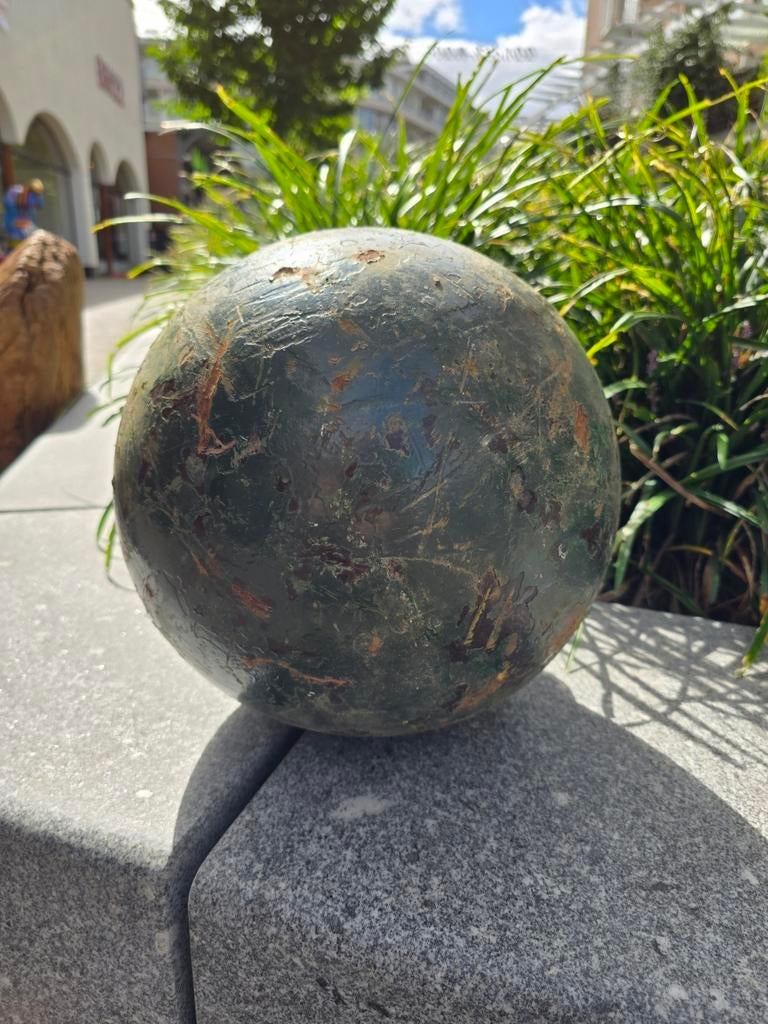 Grote metalen bollen en pionnen uit Frankrijk | tuinornament, Ophalen, Gebruikt, Niet te achterhalen, Metaal