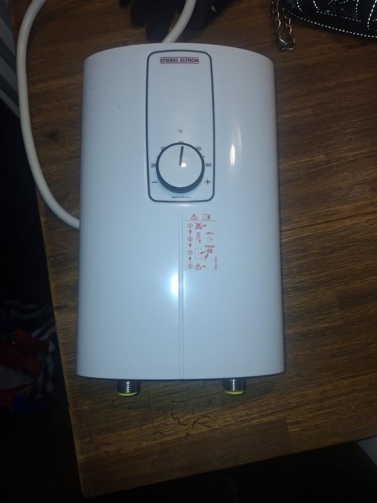 Stiebel eltron, Nieuw, Minder dan 3 jaar oud, Minder dan 20 liter, Boiler