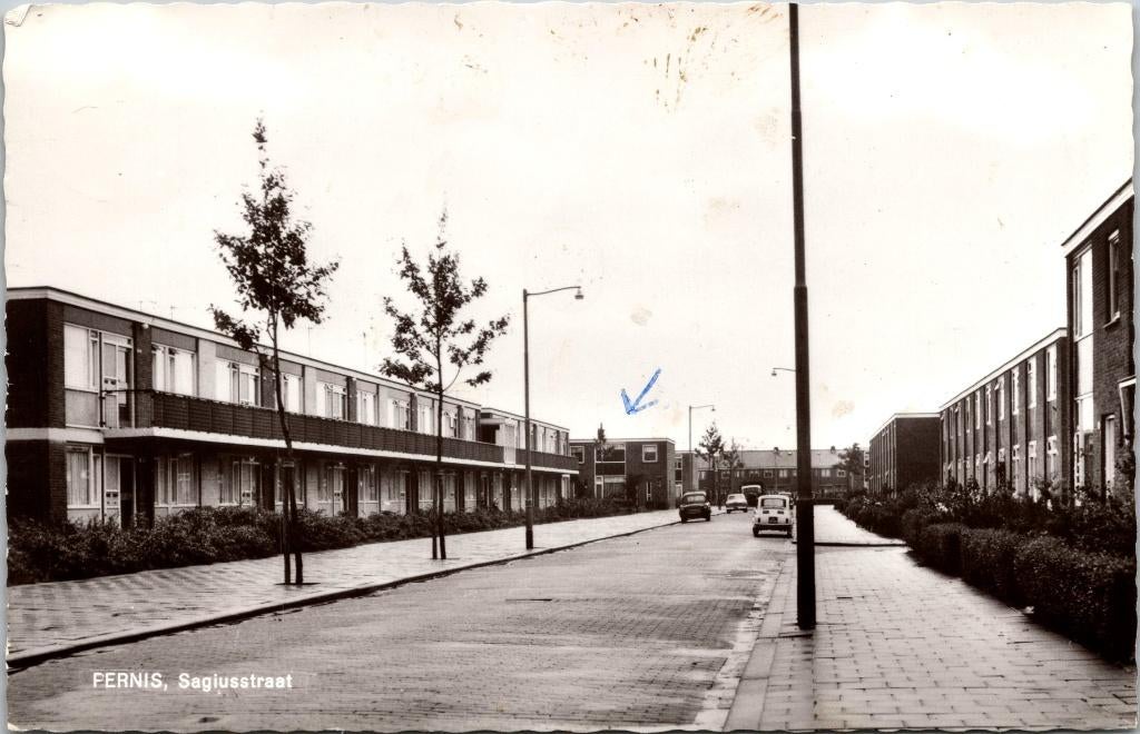Pernis ( Fernis ) - Saggiusstraat, Ophalen of Verzenden, 1960 tot 1980, Gelopen, Zuid-Holland