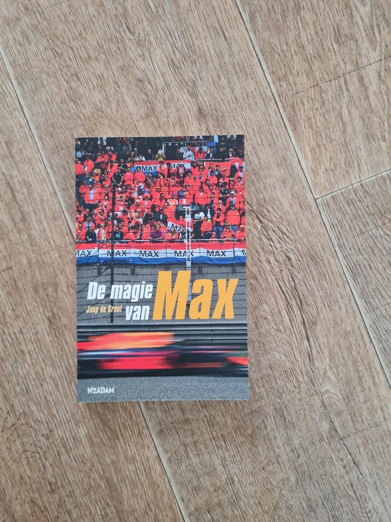 Boek max verstappen, Ophalen of Verzenden, Zo goed als nieuw