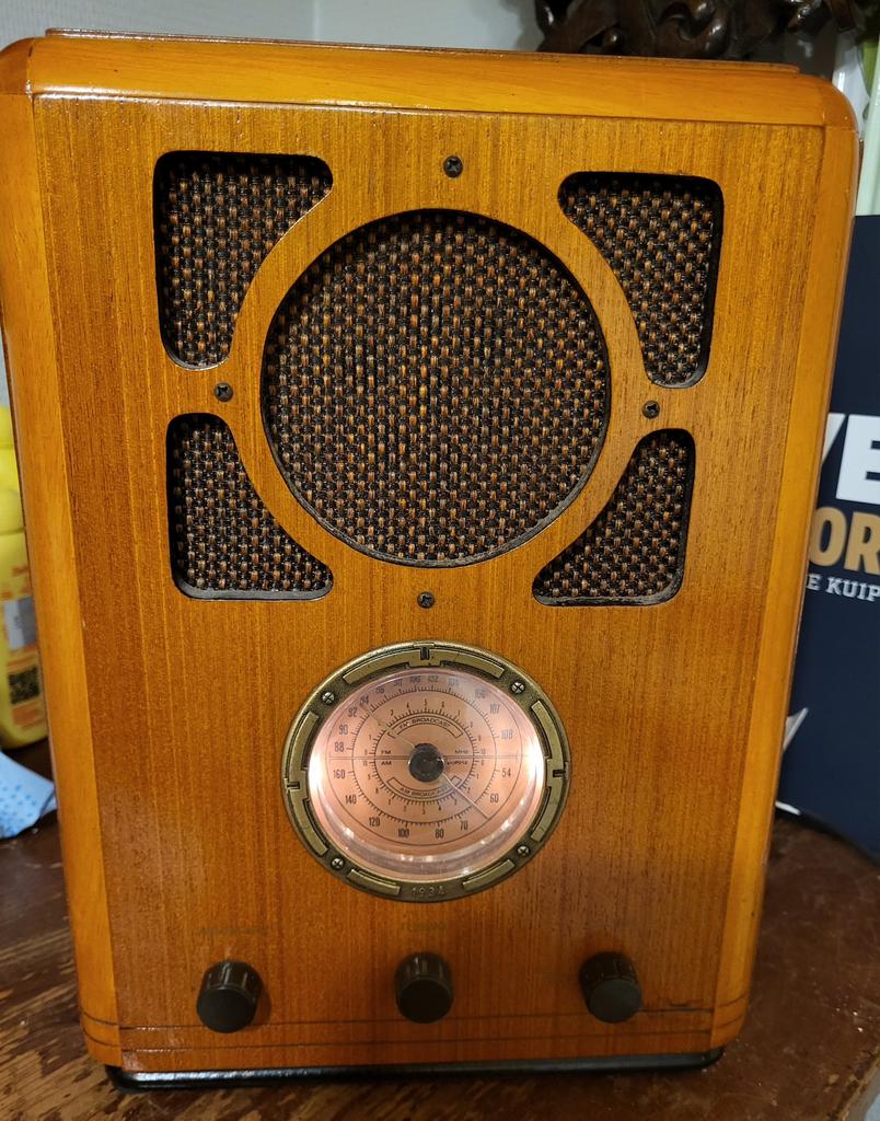 Radio spirit st louis model  goed werkend, Audio, Tv en Foto, Radio's, Ophalen of Verzenden