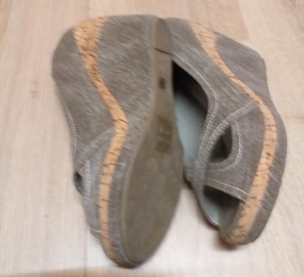 Schoen Sleehak Open Teen 36 Ongedragen ( Jool ), Verzenden, Zo goed als nieuw, Groen, Sandalen of Muiltjes