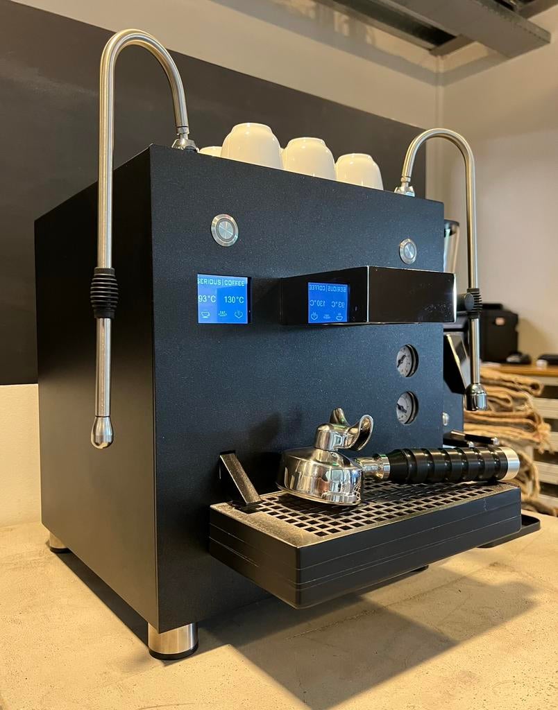 Serious Coffee SC-One (Black Edition) Espressomachine NIEUW