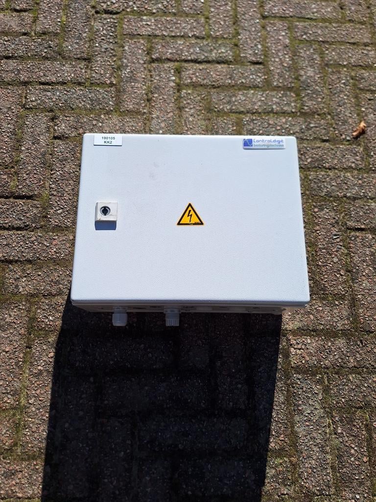 Diverse schakelkasten, Ophalen