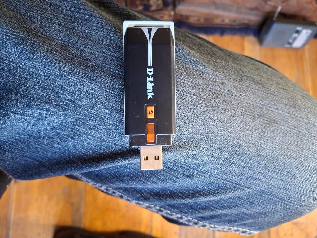 D-Link DWA-140 Wireless N USB Adapter, Ophalen of Verzenden