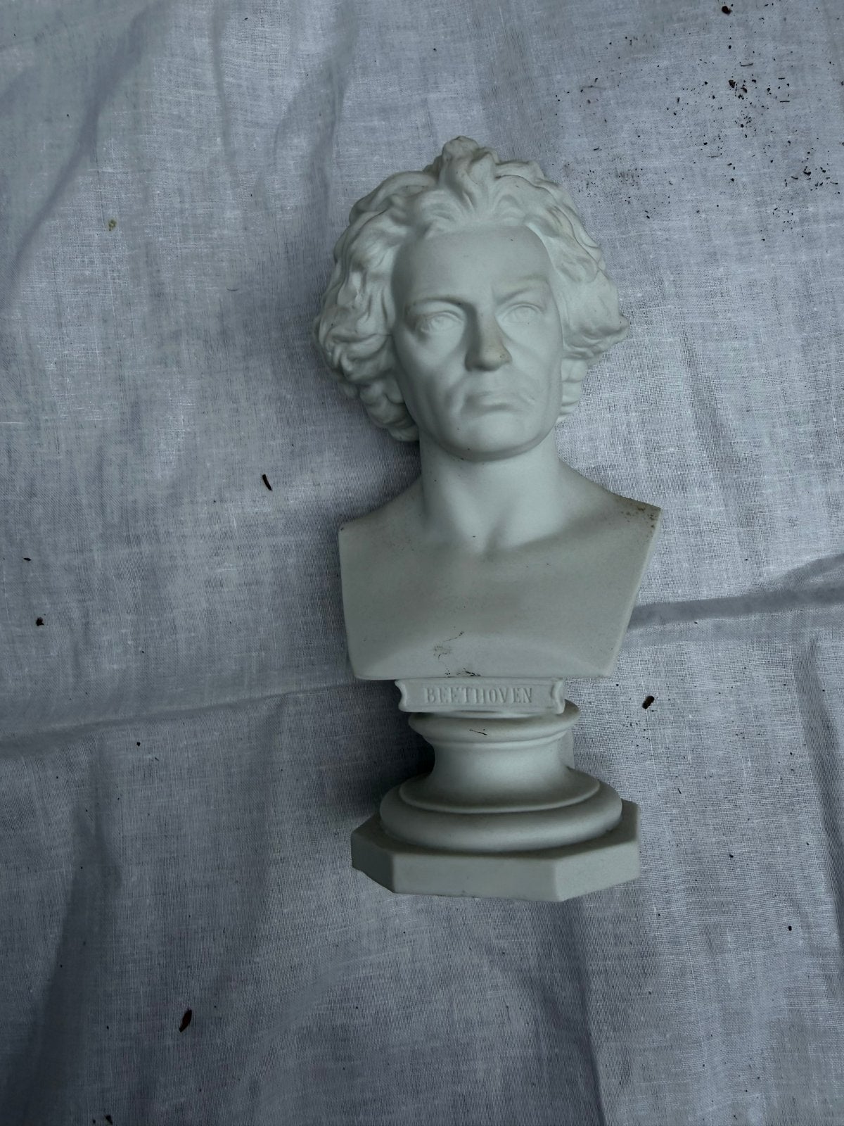 Beethoven buste van biscuitporselein, Minder dan 20 cm, Buste, Ophalen of Verzenden, Klassiek