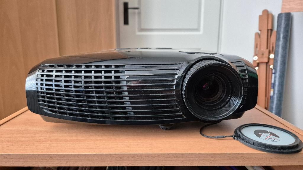 Optoma DLP beamer Full HD met 3D-ondersteuning, Gebruikt, Optima, Ophalen of Verzenden, DLP