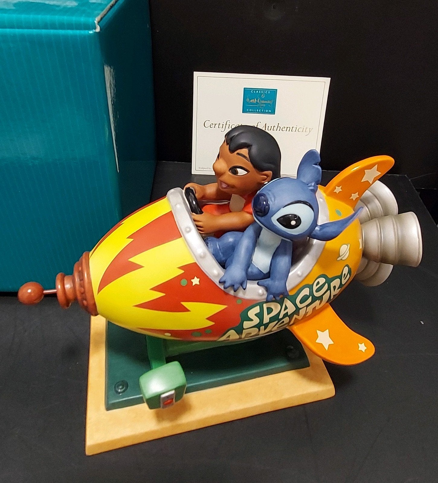 WDCC Walt Disney Classic Collection Lilo & Stitch beeld LE, Ophalen, Overige figuren, Zo goed als nieuw, Beeldje of Figuurtje