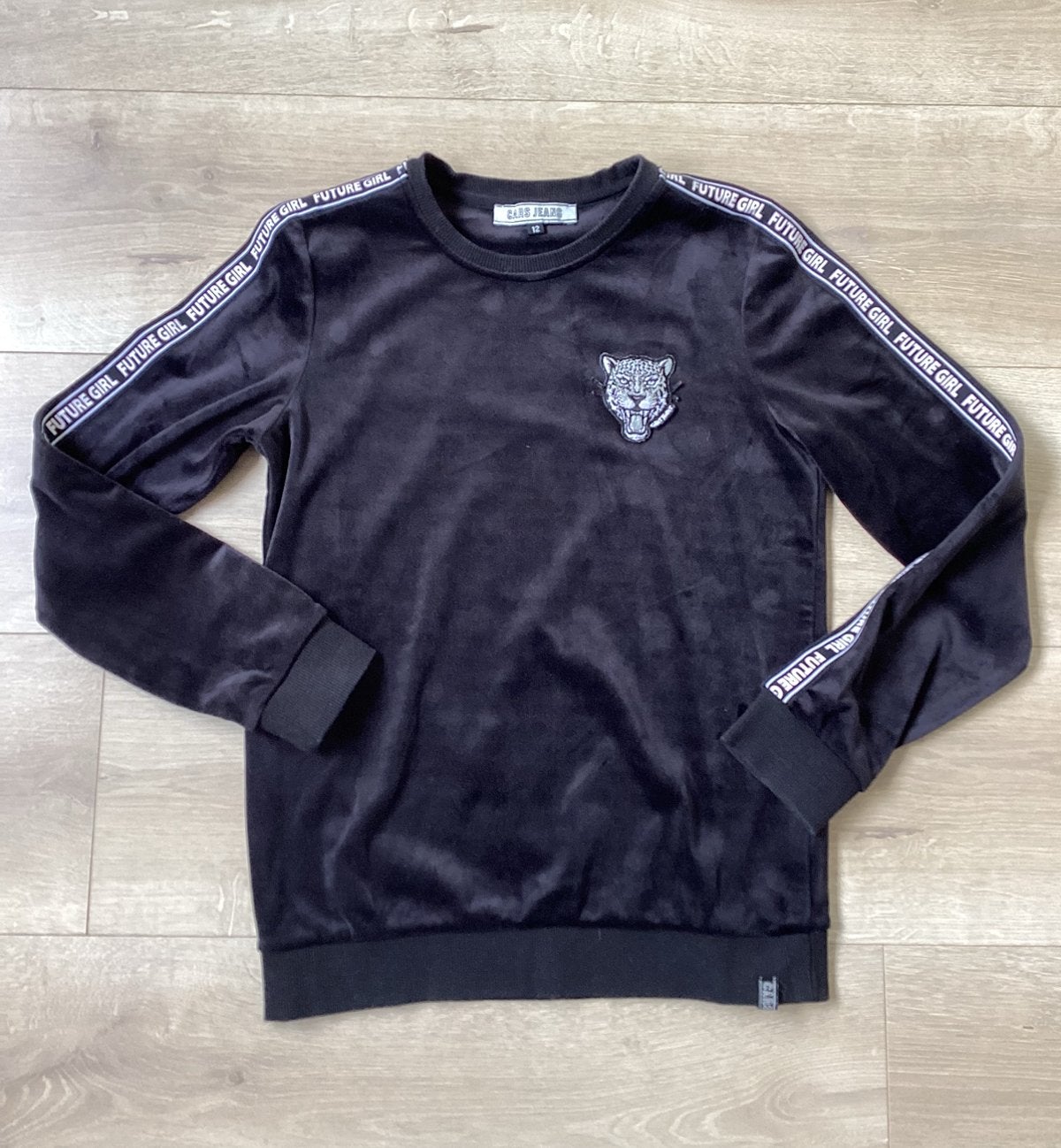 Sweater trui Cars zwart  velours maat 12 nieuwstaat, Ophalen of Verzenden, Zo goed als nieuw, Meisje, Trui of Vest