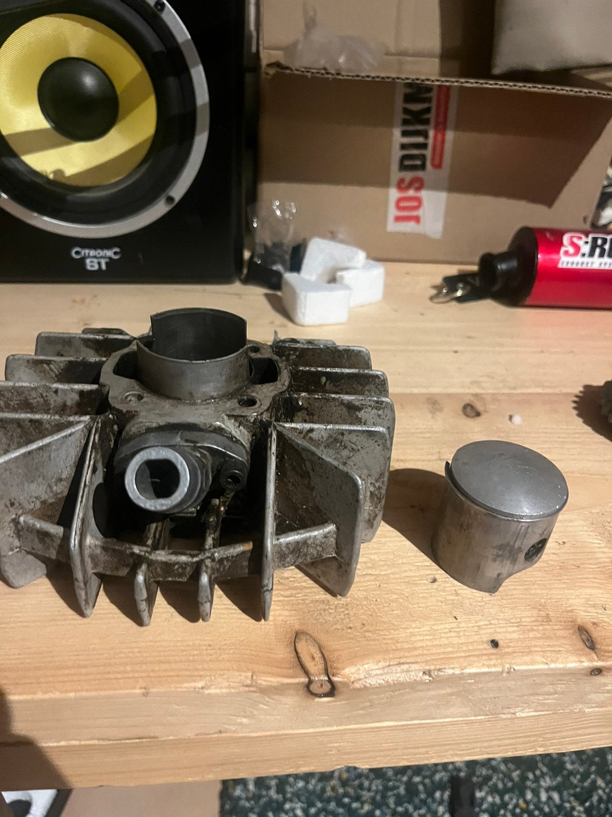 65cc airsal puch/ tomos cilinder, Fietsen en Brommers, Ophalen of Verzenden, Zo goed als nieuw, Cilinder