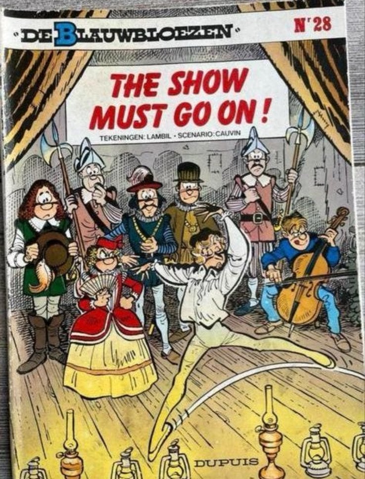 De Blauwbloezen - The Show Must Go On! Nr. 28, Boeken, Stripboeken, Gelezen, Eén stripboek, Ophalen of Verzenden