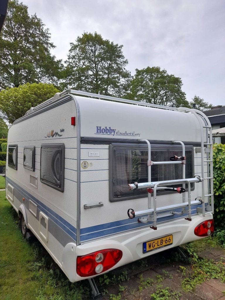 Zeer complete Hobby 460 UFE 2003  Vraagprijs€ 7250,-, Schokbreker, Rondzit, Hobby, Particulier