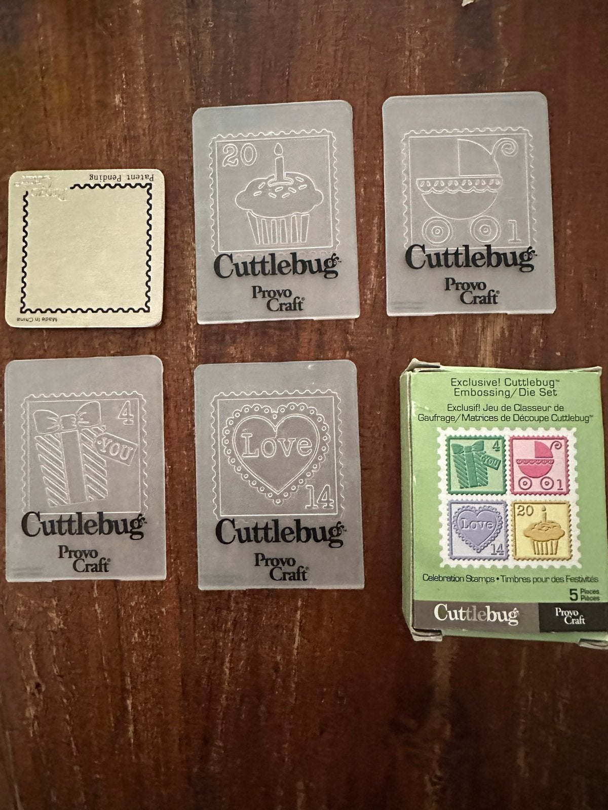 Cuttlebug en andere Embossing Folders - Diverse Sets, Hobby en Vrije tijd, Knutselen, Gebruikt, Gereedschap of Toebehoren, Overige merken
