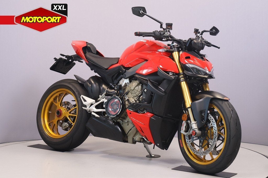 Ducati STREETFIGHTER V4 S (bj 2020), Ducati North Europe B.V., Bedrijf, Naked bike, Maanweg 174
2516 AB  Den Haag, NL